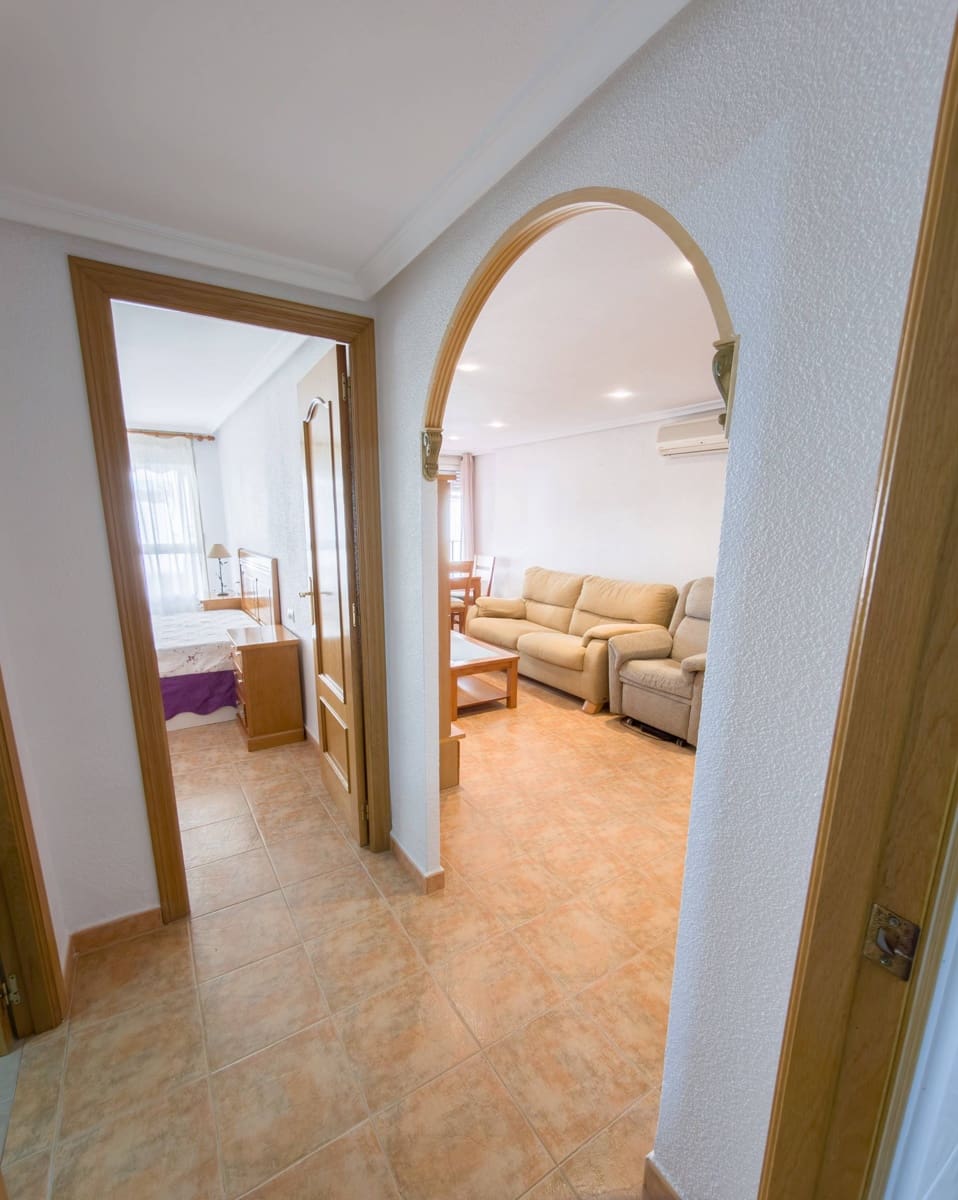 2 chambre Appartement à vendre à Santa Pola - 200 000 € (Ref: 9786972)