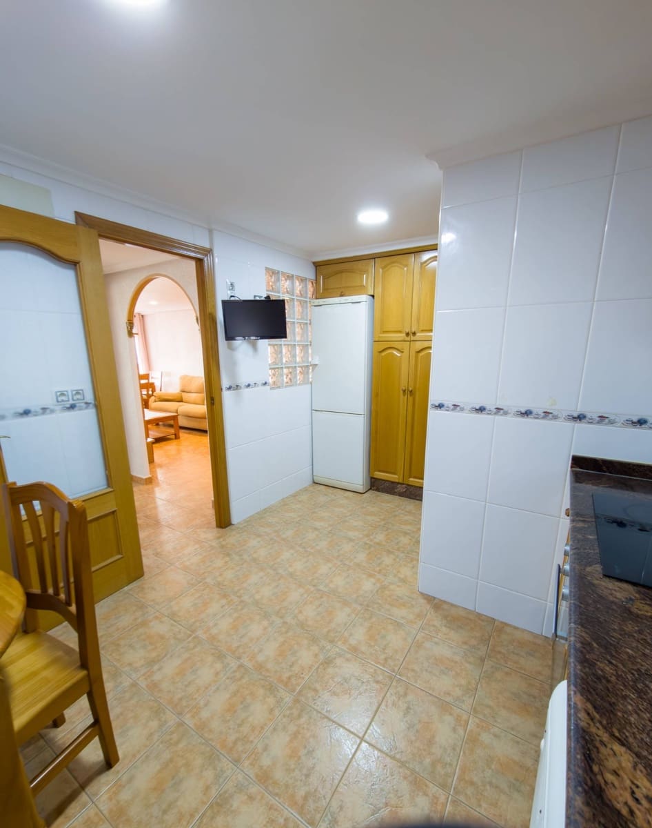 2 chambre Appartement à vendre à Santa Pola - 200 000 € (Ref: 9786972)