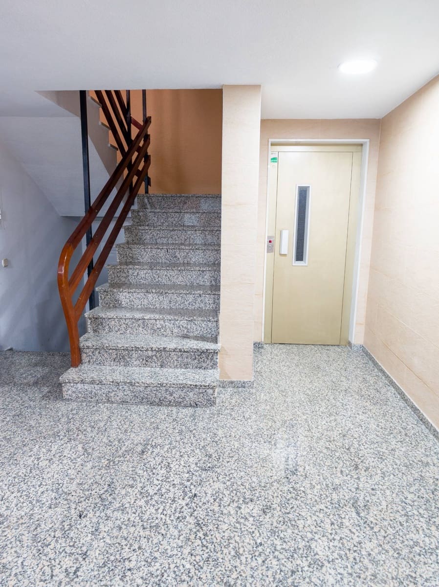 2 chambre Appartement à vendre à Santa Pola - 200 000 € (Ref: 9786972)