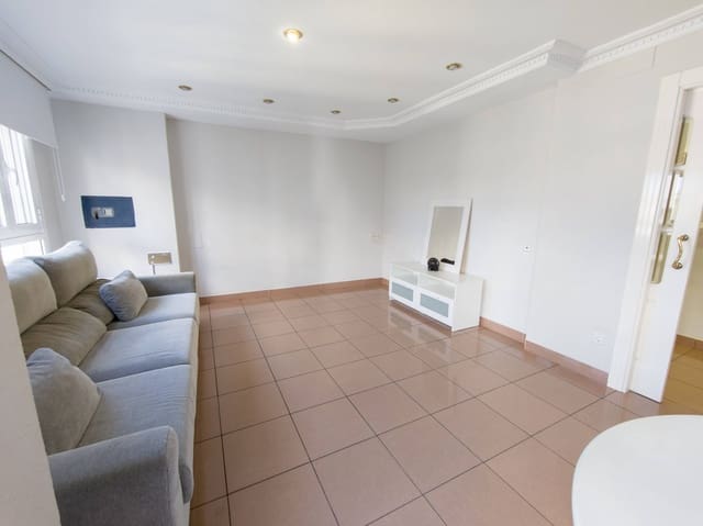 3 sovrum Lägenhet att hyra i Centro, Elche / Elx - 950 € (Ref: 9797319)