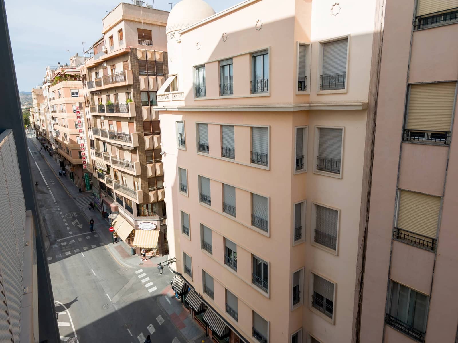 3 sovrum Lägenhet att hyra i Elche / Elx - 950 € (Ref: 9797319)