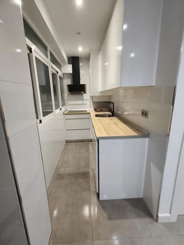 3 makuuhuone Asunto vuokrattavana paikassa Zaidin, Granada kaupunki - 300 € (Ref: 10185232)