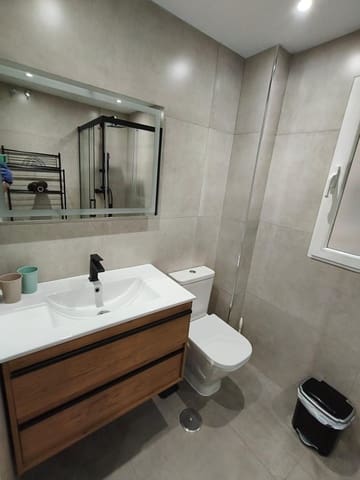 3 makuuhuone Asunto vuokrattavana paikassa Zaidin, Granada kaupunki - 300 € (Ref: 10185232)