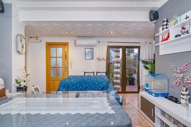 5 bedroom Townhouse for sale in Granada city with garage - € 478,000 (Ref: 10185233)