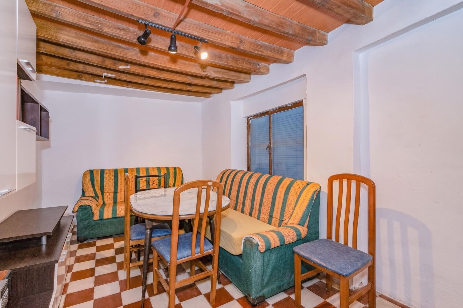 5 bedroom Townhouse for sale in Granada city with garage - € 478,000 (Ref: 10185233)