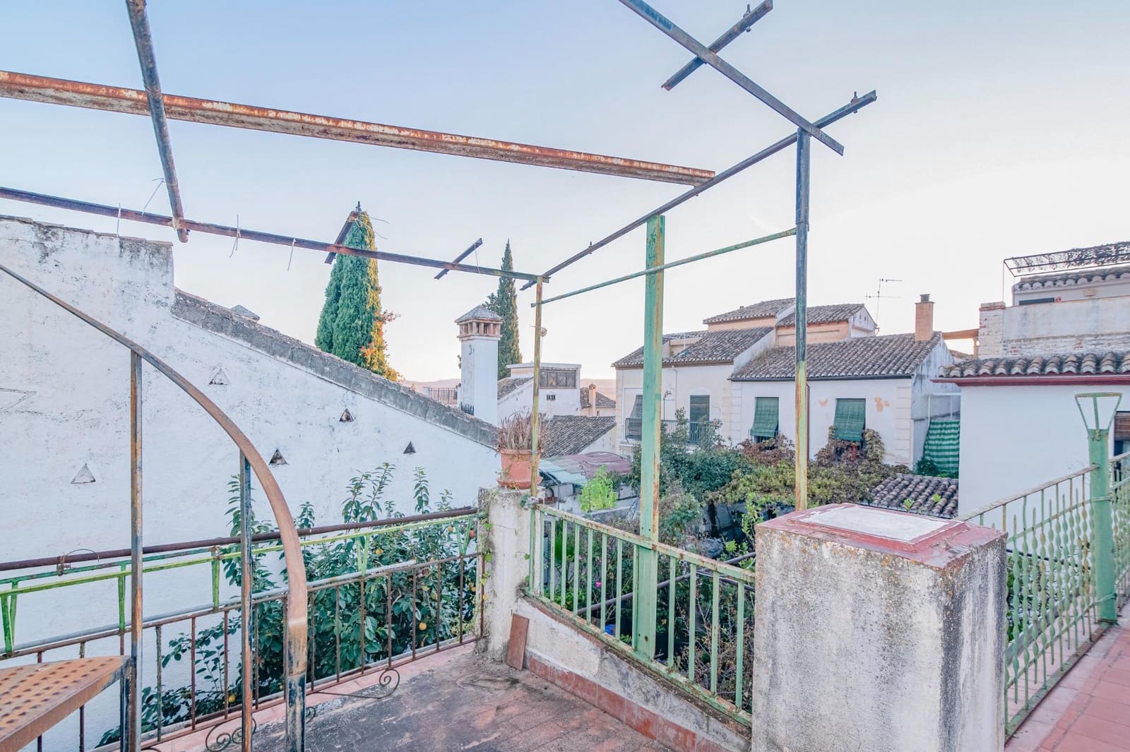 5 bedroom Townhouse for sale in Granada city with garage - € 478,000 (Ref: 10185233)