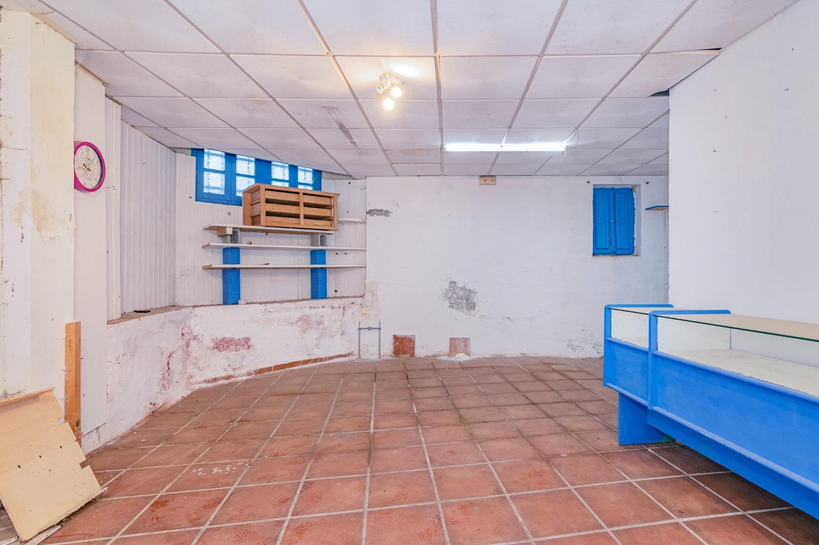5 bedroom Townhouse for sale in Granada city with garage - € 478,000 (Ref: 10185233)