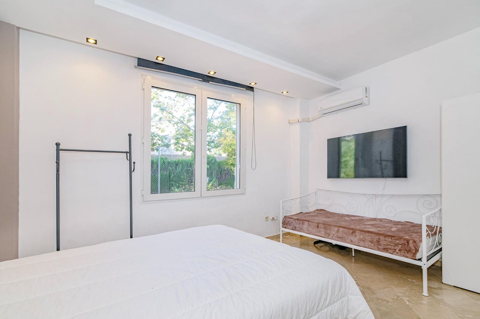 1 chambre Appartement à vendre à Grenade ville avec piscine garage - 196 000 € (Ref: 10185236)
