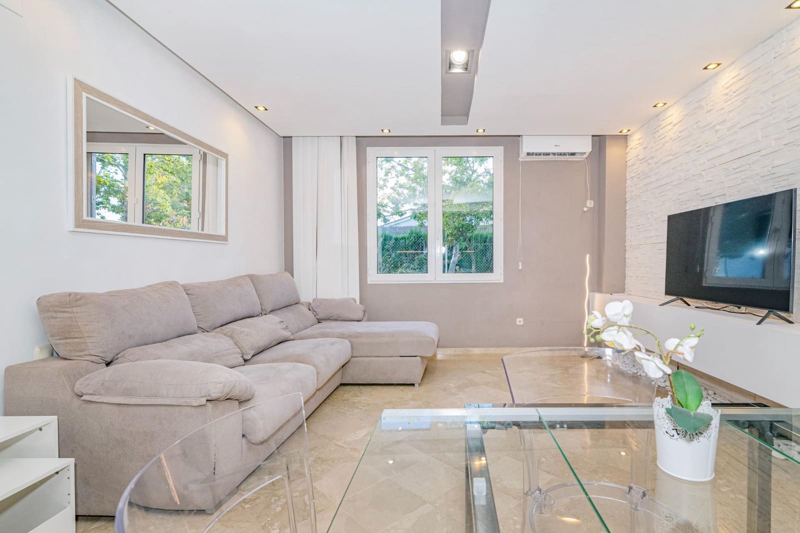 1 chambre Appartement à vendre à Grenade ville avec piscine garage - 196 000 € (Ref: 10185236)