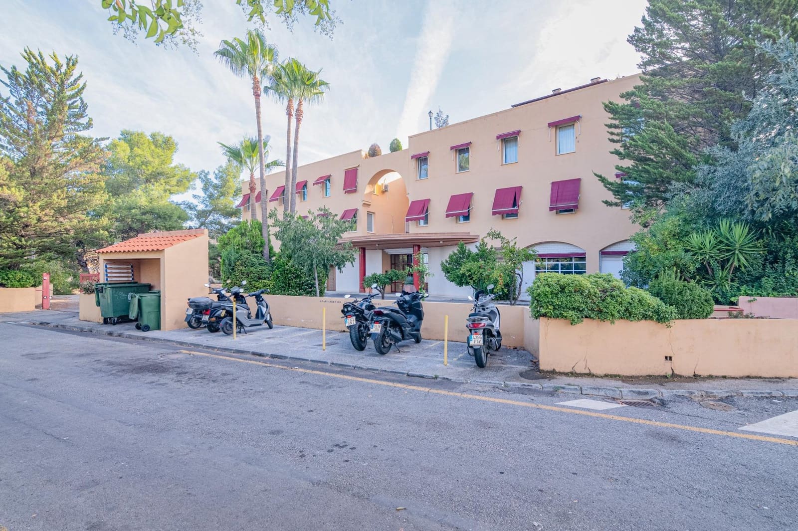 1 chambre Appartement à vendre à Grenade ville avec piscine garage - 196 000 € (Ref: 10185236)