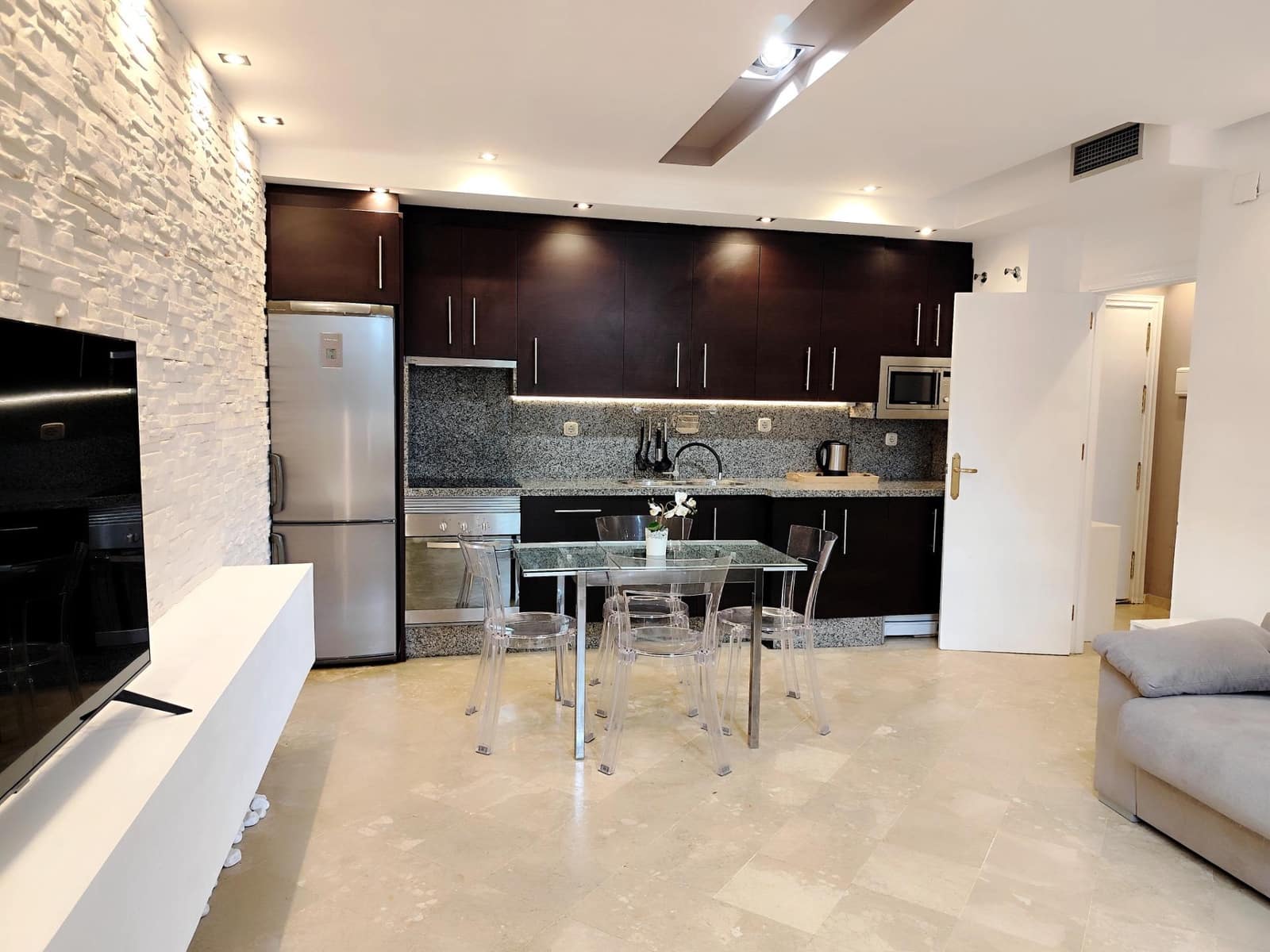 1 chambre Appartement à vendre à Grenade ville avec piscine garage - 196 000 € (Ref: 10185236)