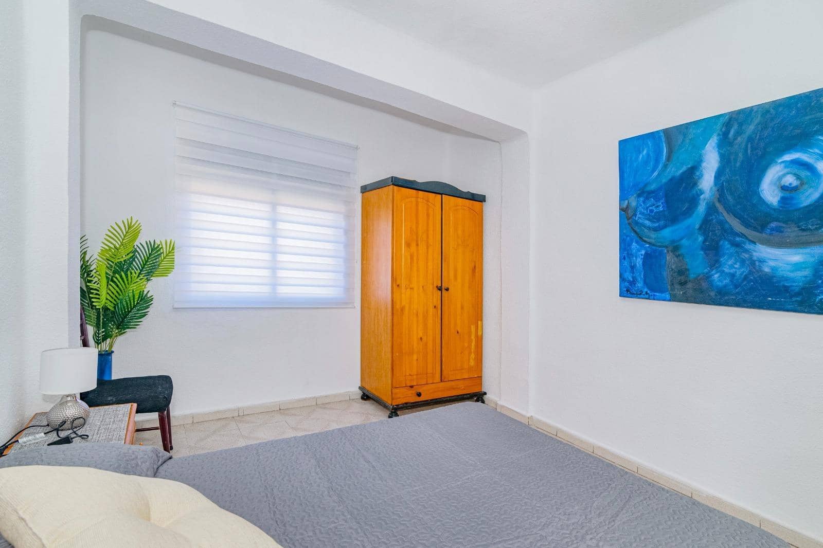 3 bedroom Flat for sale in Granada city - € 145,000 (Ref: 10185237)
