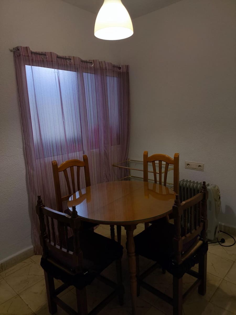3 makuuhuone Asunto vuokrattavana paikassa Granada kaupunki - 850 € (Ref: 10185238)