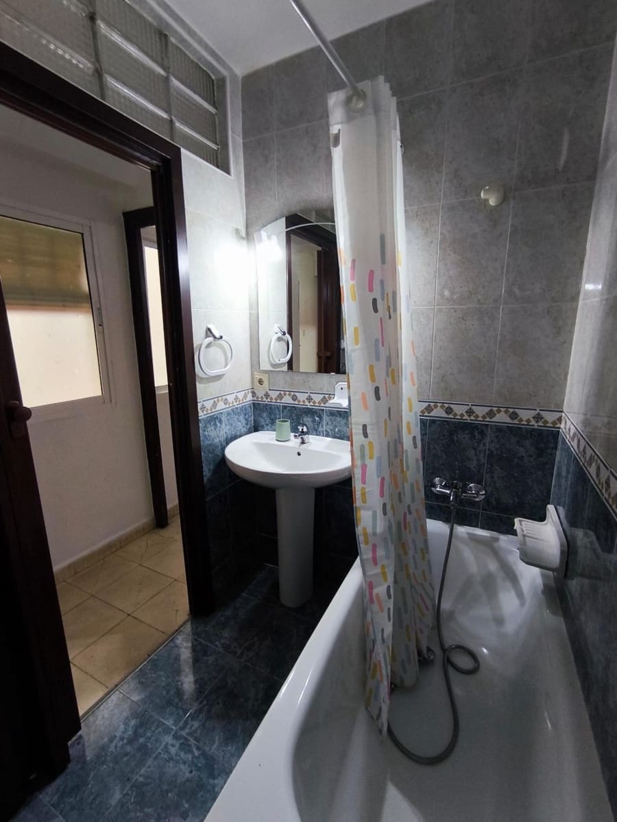 3 makuuhuone Asunto vuokrattavana paikassa Granada kaupunki - 850 € (Ref: 10185238)