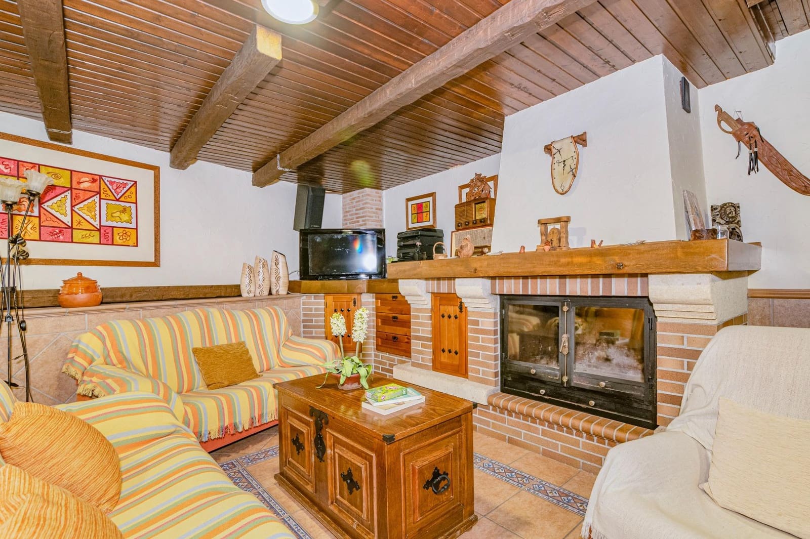 Adosado de 3 habitaciones en Peligros en venta con garaje - 277.999 € (Ref: 10185240)