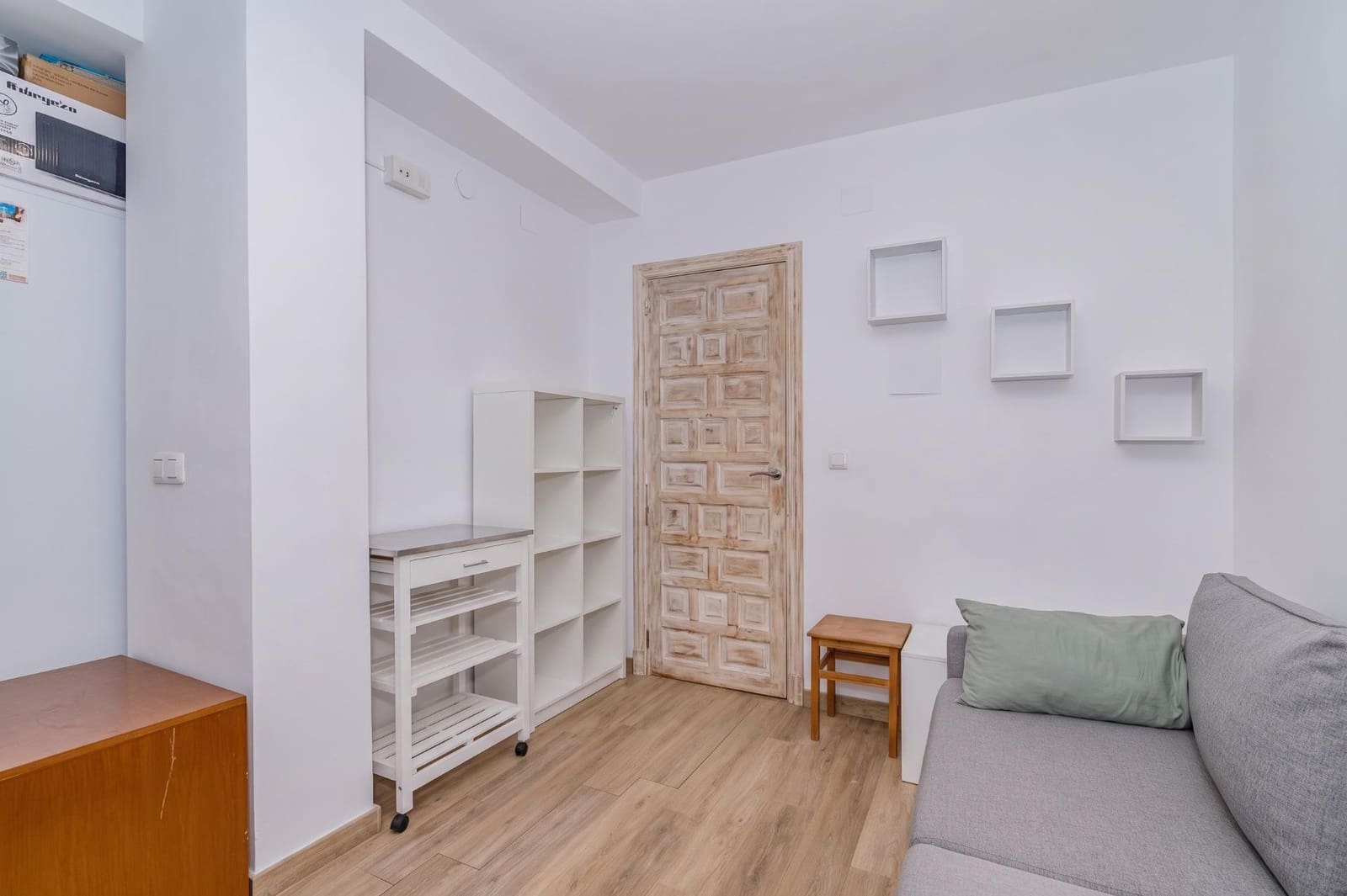 2 bedroom Flat for sale in Granada city - € 250,000 (Ref: 10185247)