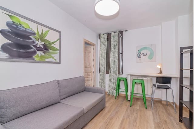 2 bedroom Flat for sale in Granada city - € 250,000 (Ref: 10185247)