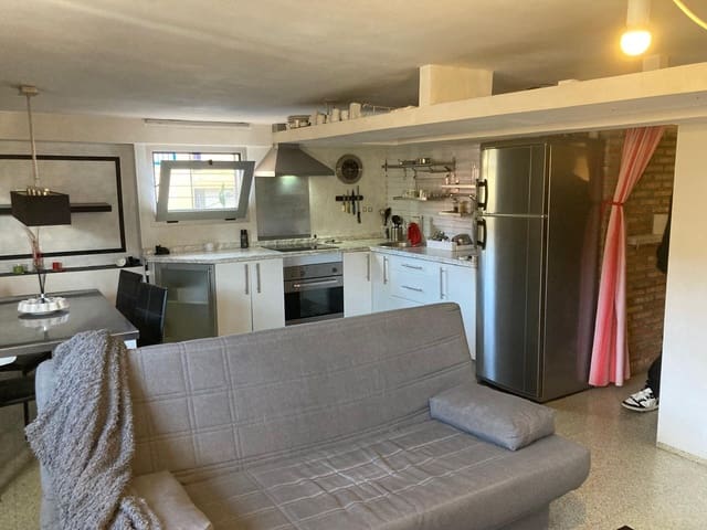1 chambre Local Commercial à vendre à Grenade ville - 68 000 € (Ref: 10185248)