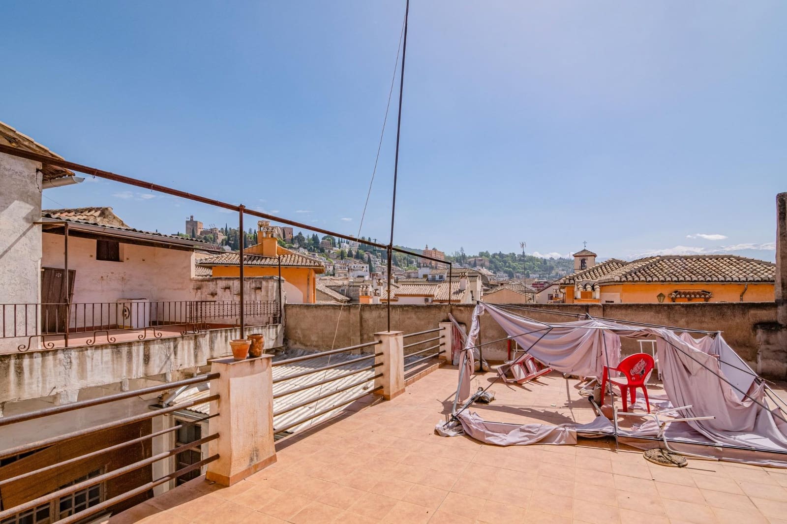 16 bedroom Apartment for sale in Granada city - € 3,000,000 (Ref: 10185251)