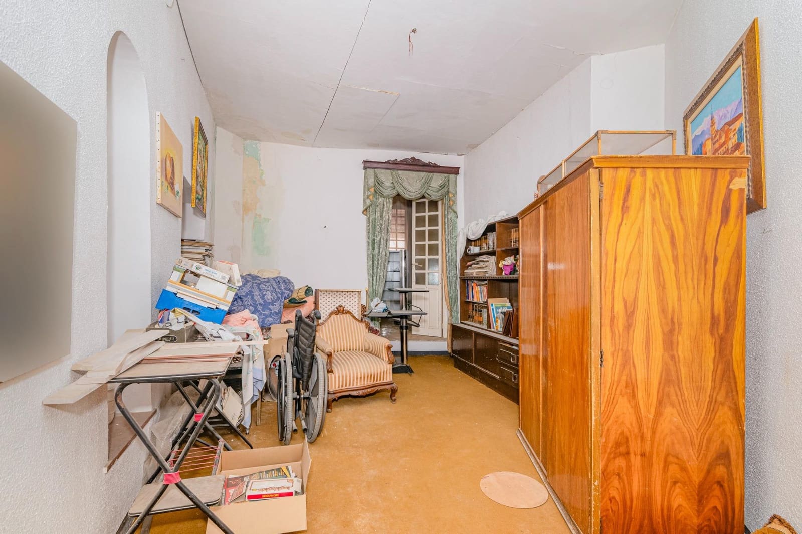 16 bedroom Apartment for sale in Granada city - € 3,000,000 (Ref: 10185251)