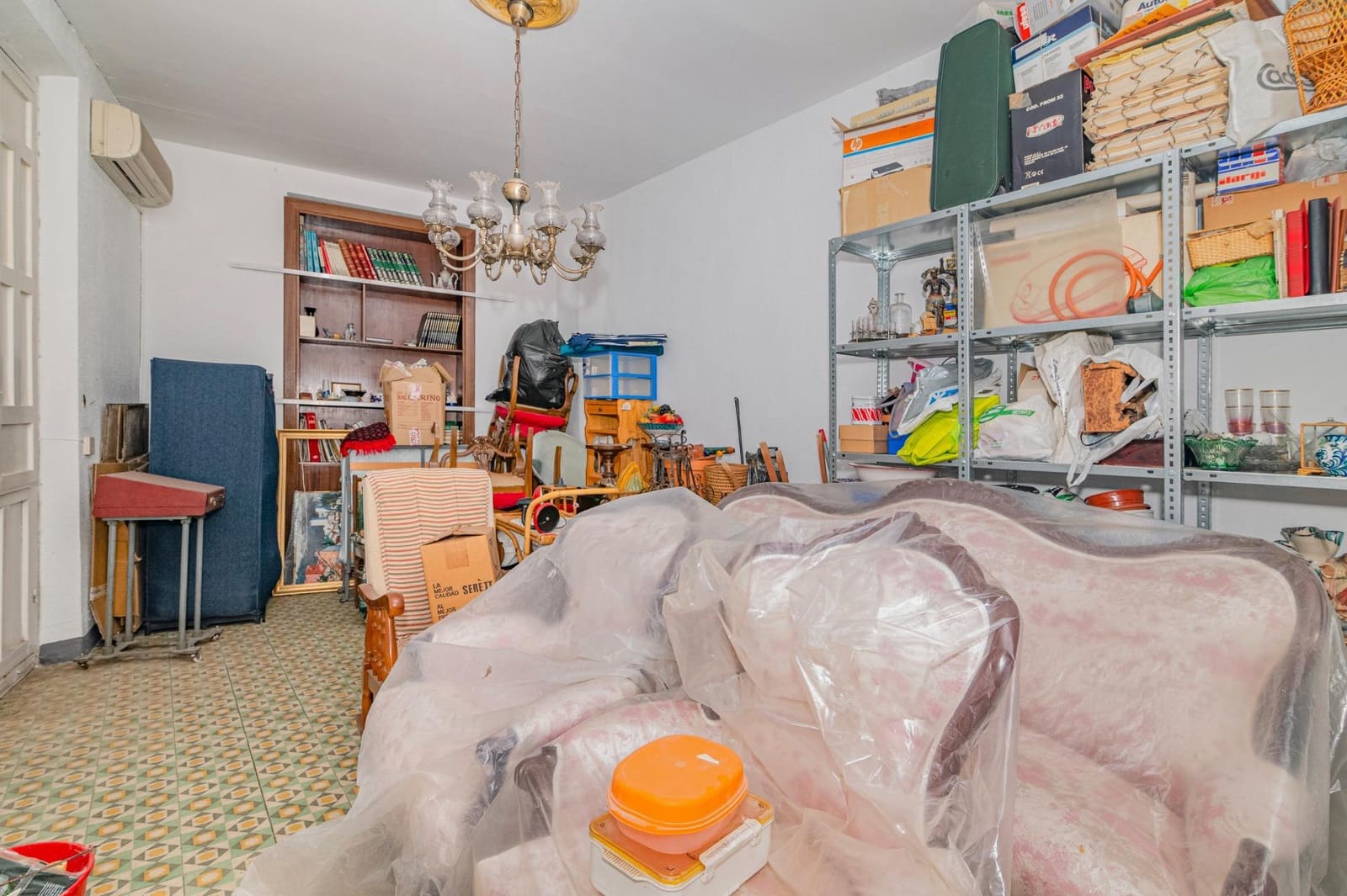 16 bedroom Apartment for sale in Granada city - € 3,000,000 (Ref: 10185251)