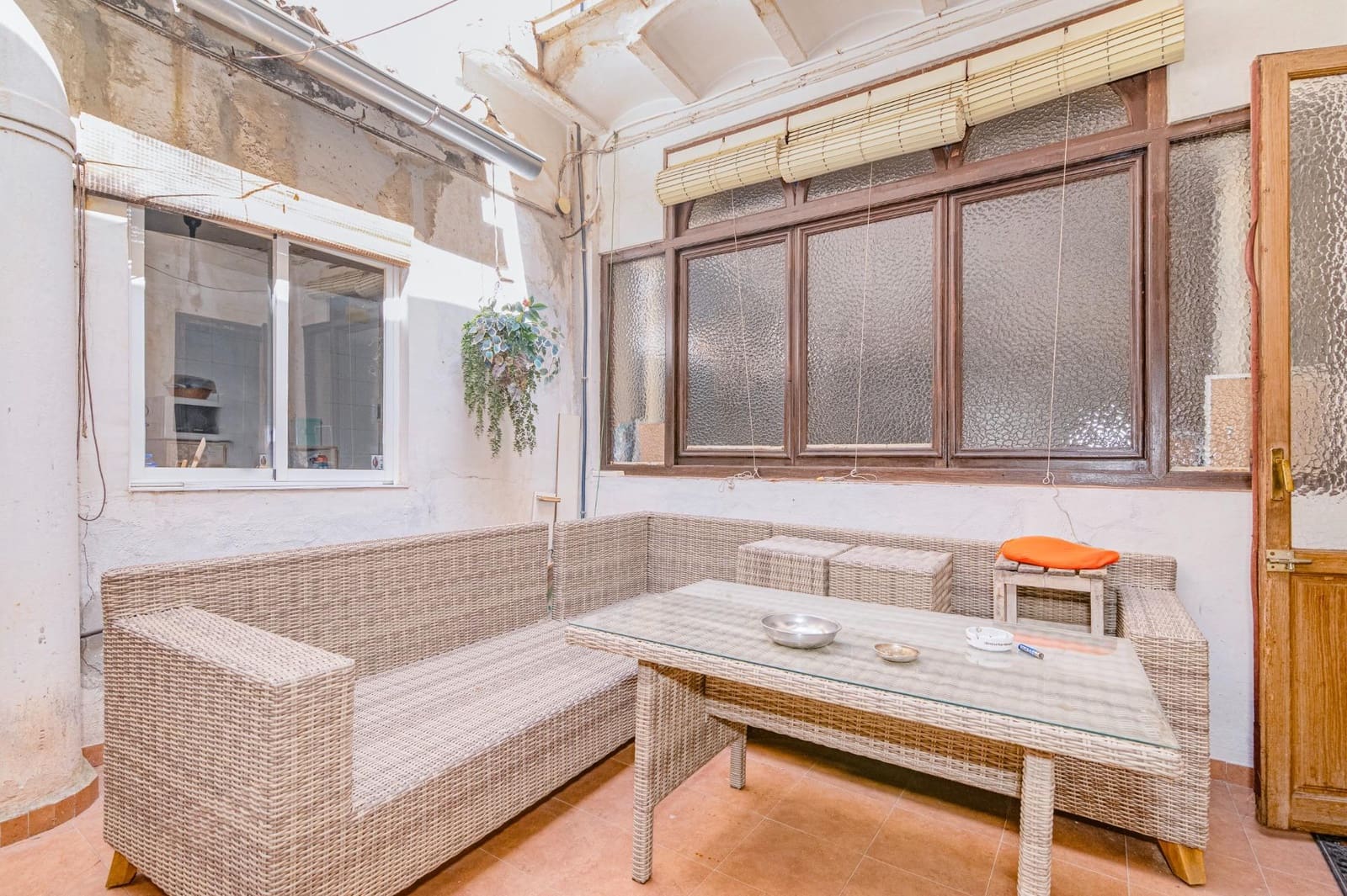 16 bedroom Apartment for sale in Granada city - € 3,000,000 (Ref: 10185251)