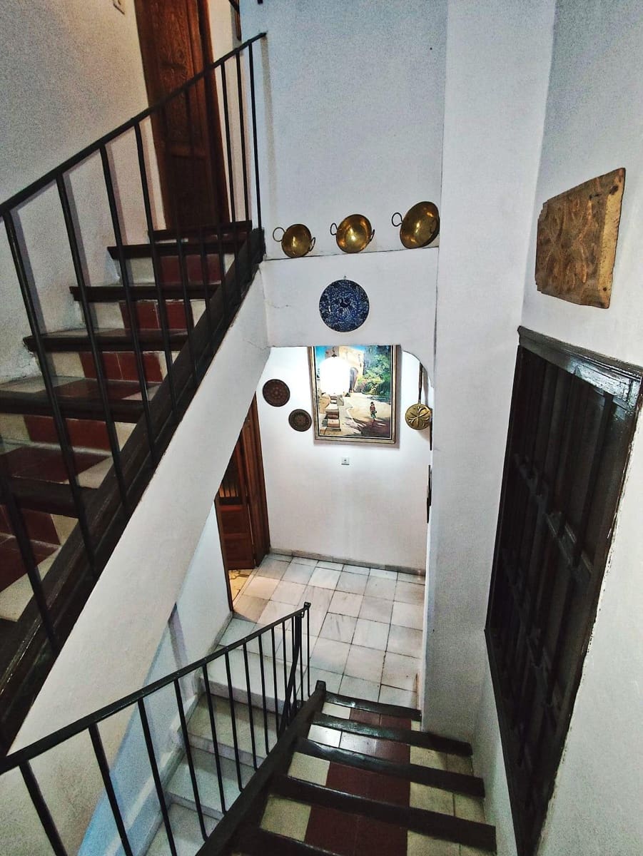 16 bedroom Townhouse for sale in Granada city with garage - € 690,000 (Ref: 10185255)