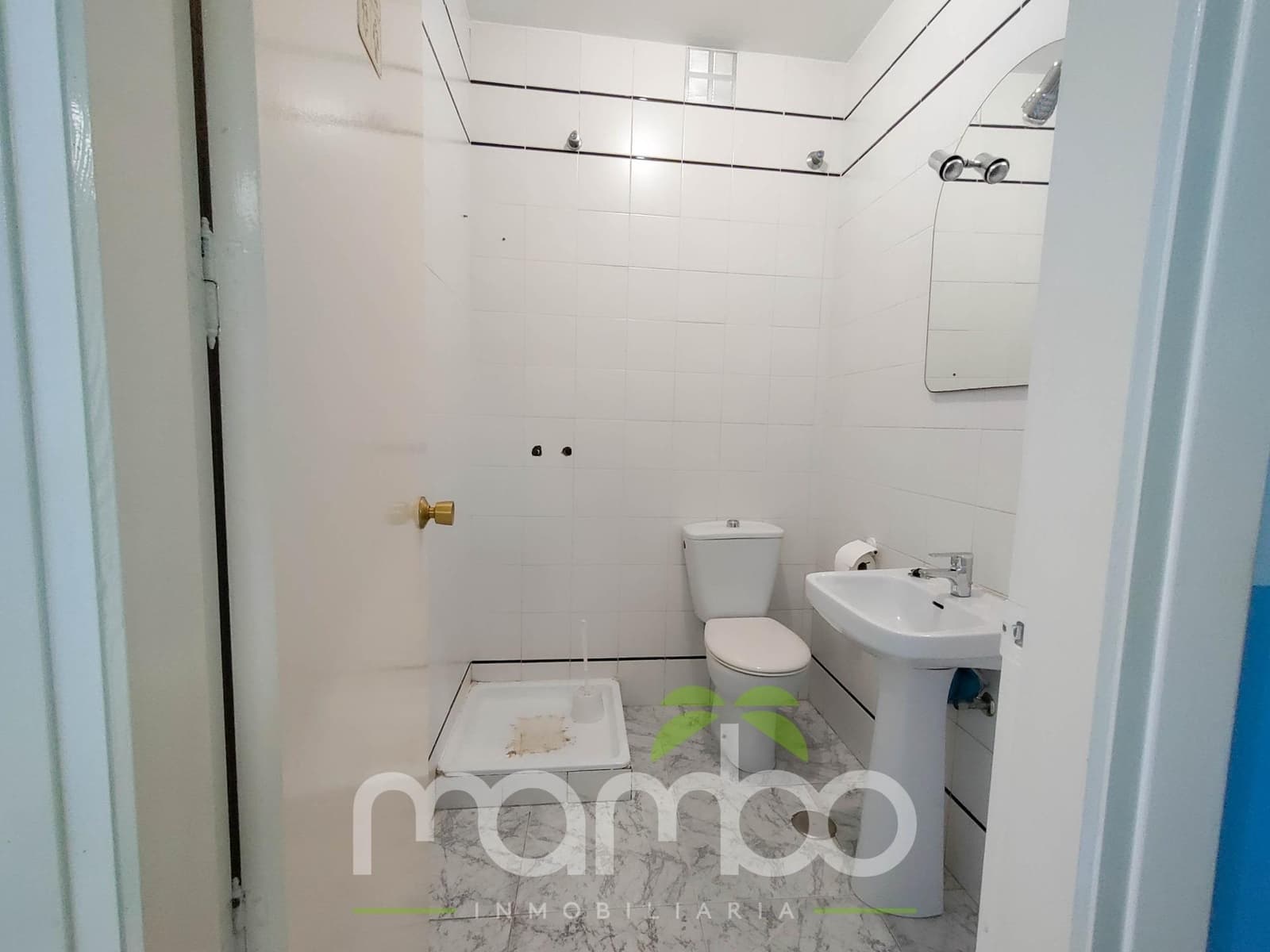 Kaupallinen myytävänä paikassa Velez-Malaga - 124 900 € (Ref: 9483998)