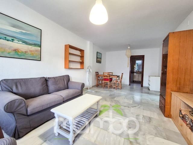 3 soveværelse Lejlighed til salg i Torre del Mar, Vélez-Málaga med garage - € 320.000 (Ref: 9483999)