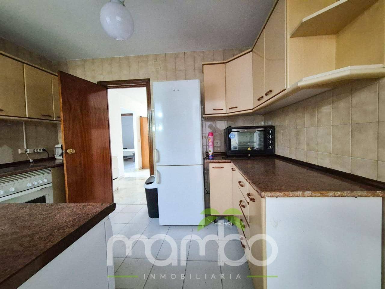 3 bedroom Flat for sale in Torre del Mar with garage - € 320,000 (Ref: 9483999)