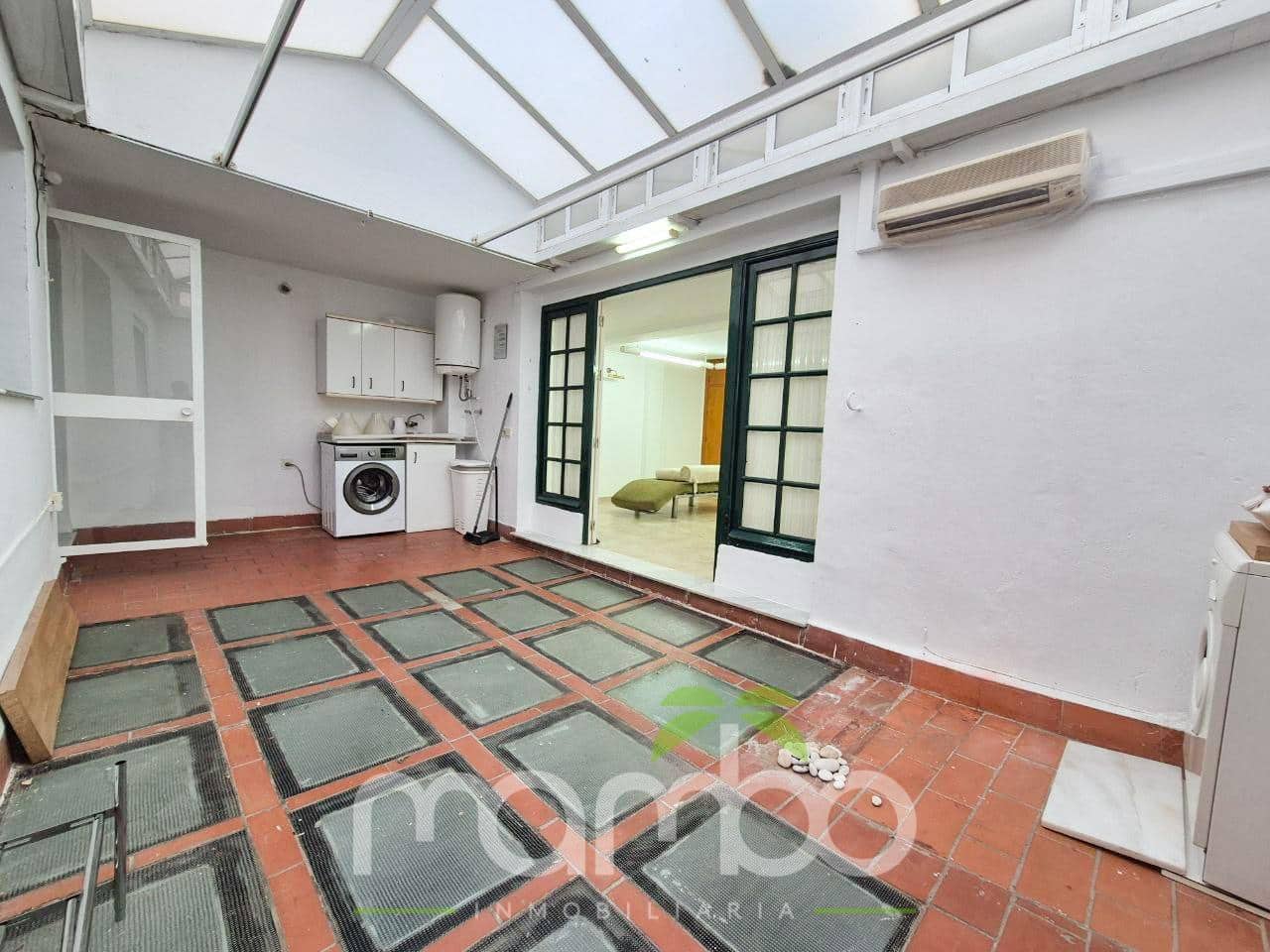 3 bedroom Flat for sale in Torre del Mar with garage - € 320,000 (Ref: 9483999)
