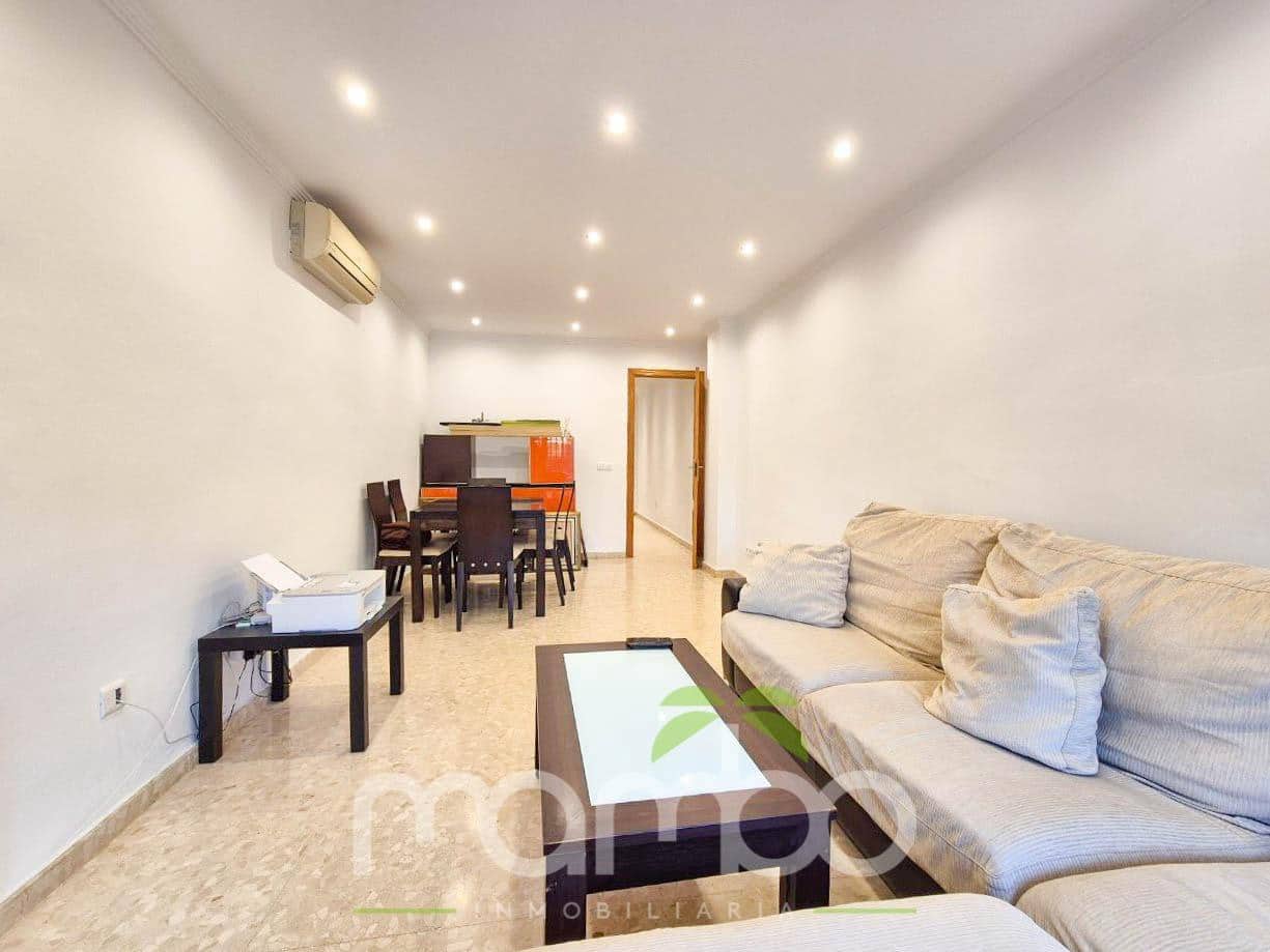 3 bedroom Apartment for sale in Velez-Malaga with pool - € 290,000 (Ref: 9484000)