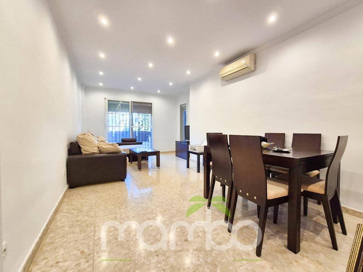 3 bedroom Apartment for sale in Velez-Malaga with pool - € 290,000 (Ref: 9484000)