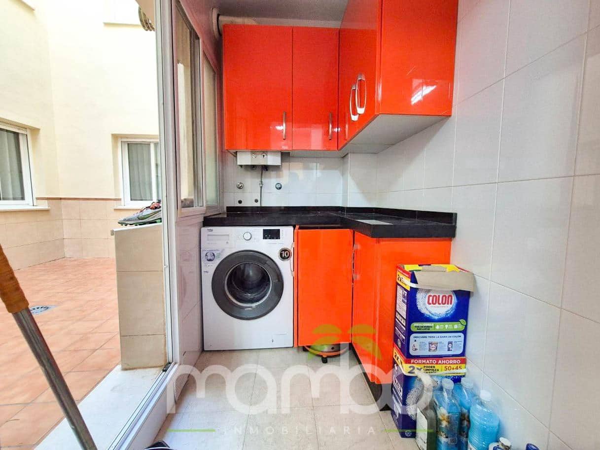 3 bedroom Apartment for sale in Velez-Malaga with pool - € 290,000 (Ref: 9484000)