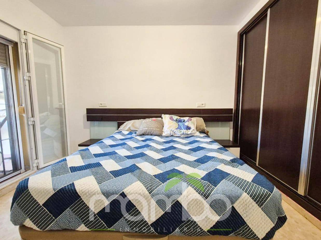 3 bedroom Apartment for sale in Velez-Malaga with pool - € 290,000 (Ref: 9484000)