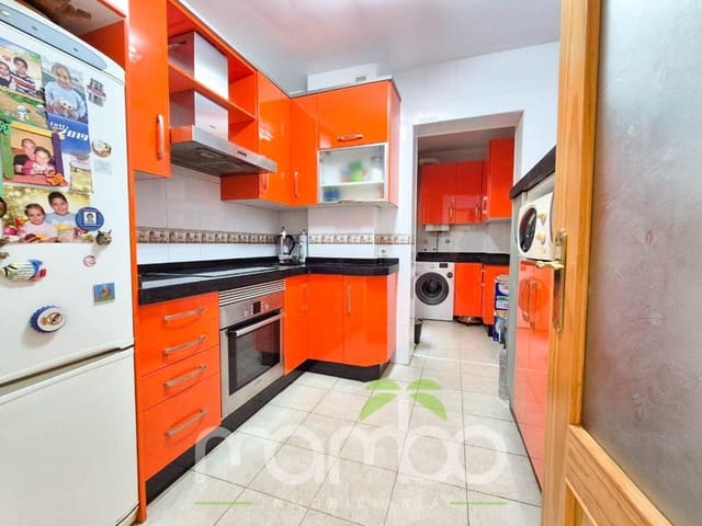 3 soverom Leilighet til salgs i Vélez-Málaga med svømmebasseng - € 270 000 (Ref: 9484000)