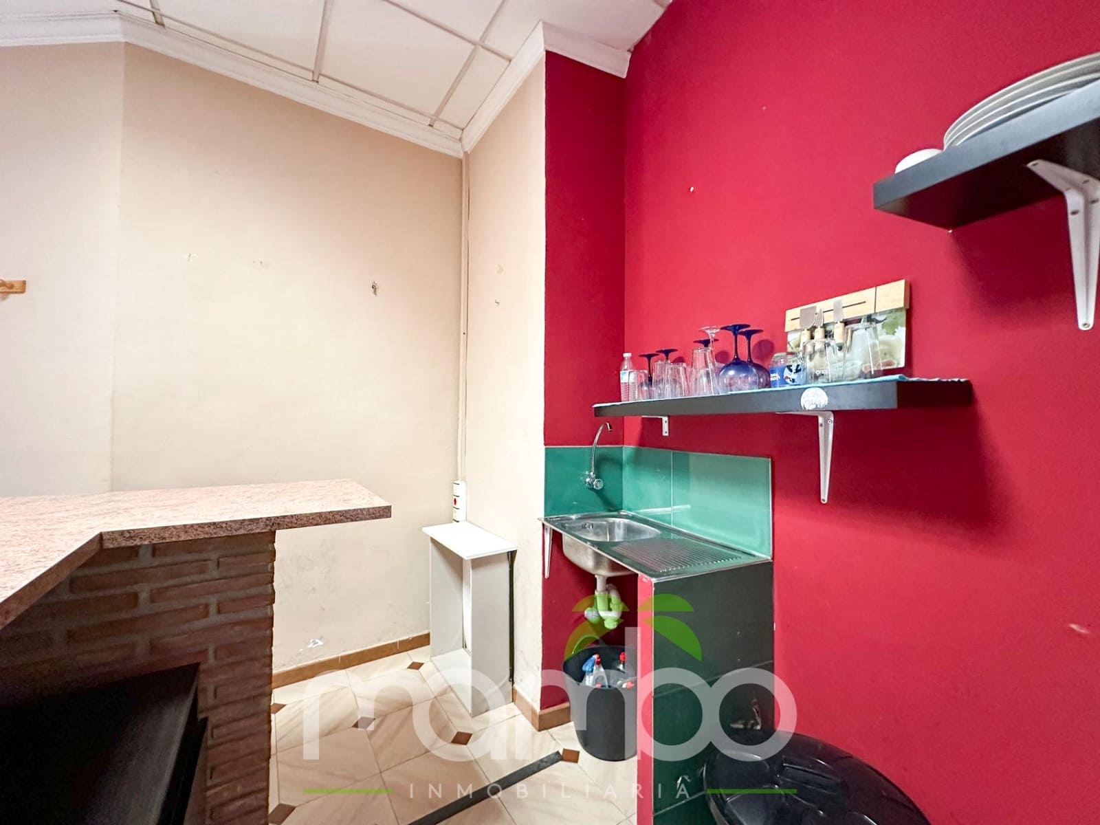 Kaupallinen myytävänä paikassa Velez-Malaga - 88 000 € (Ref: 9484008)