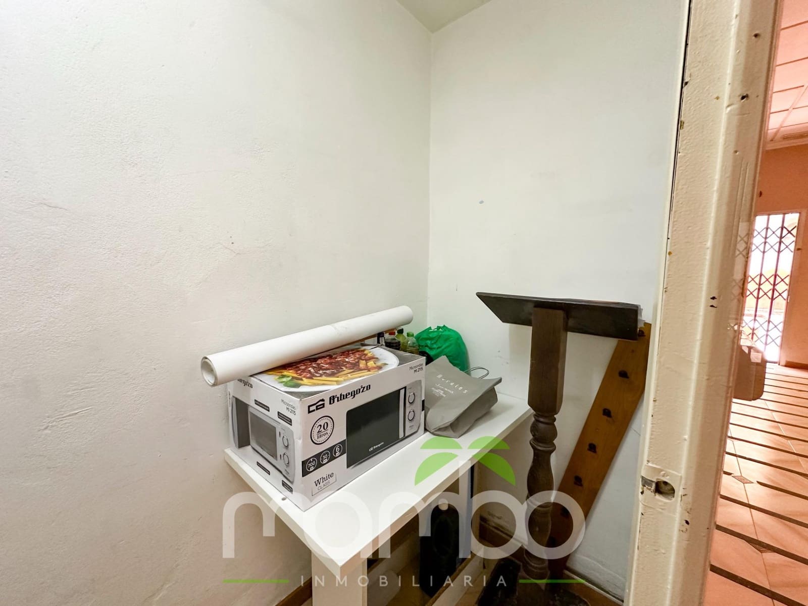 Kaupallinen myytävänä paikassa Velez-Malaga - 88 000 € (Ref: 9484008)