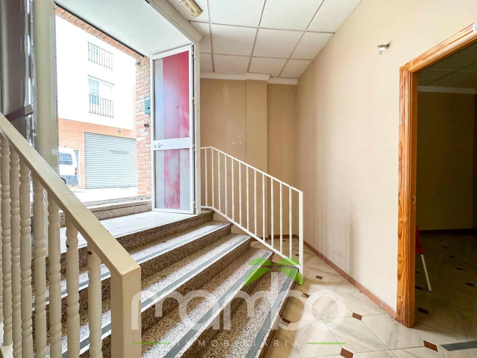 Kaupallinen myytävänä paikassa Velez-Malaga - 88 000 € (Ref: 9484008)