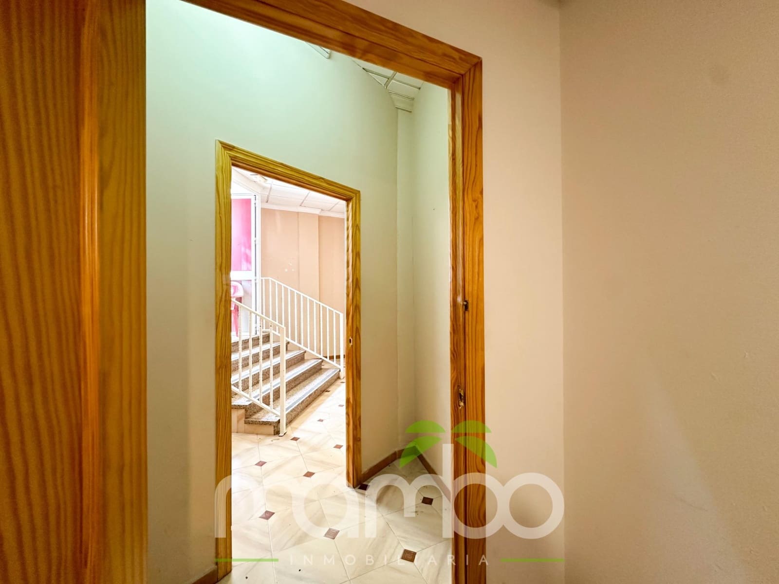 Kaupallinen myytävänä paikassa Velez-Malaga - 88 000 € (Ref: 9484008)