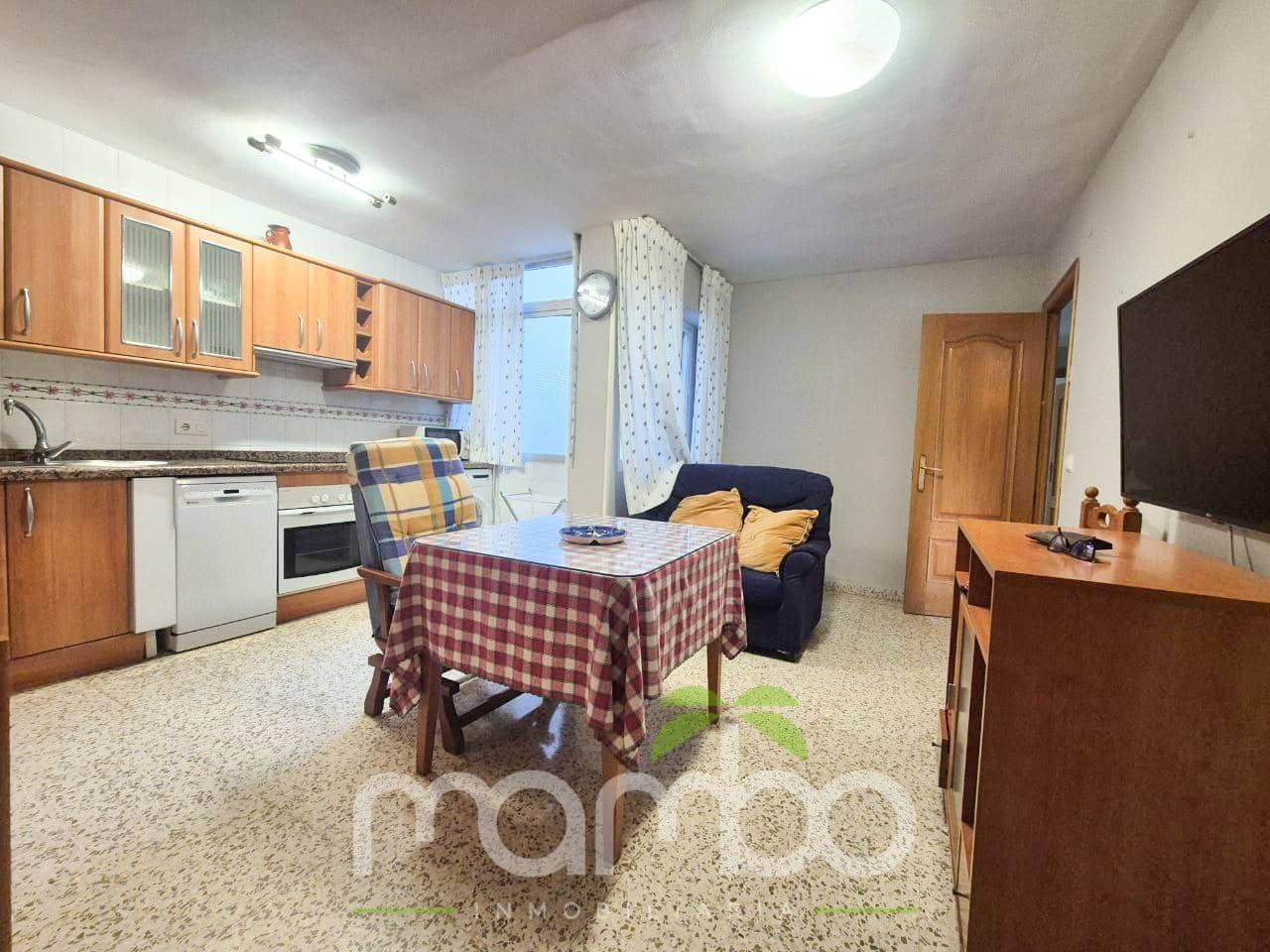 3 bedroom Flat for sale in Velez-Malaga with pool - € 220,000 (Ref: 9484009)