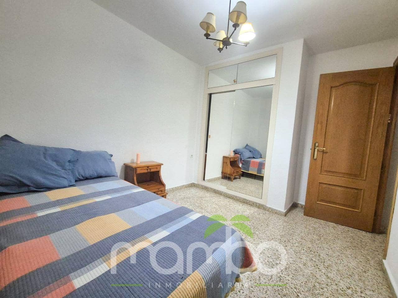 3 bedroom Flat for sale in Velez-Malaga with pool - € 220,000 (Ref: 9484009)