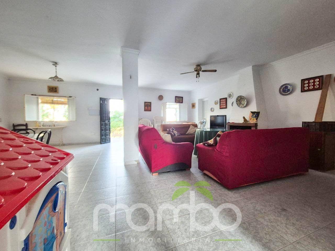 10 bedroom Finca/Country House for sale in Torre del Mar with pool - € 424,900 (Ref: 9484013)