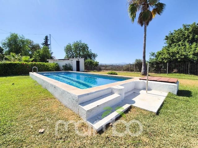 10 bedroom Finca/Country House for sale in Torre del Mar, Vélez-Málaga with pool - € 424,900 (Ref: 9484013)