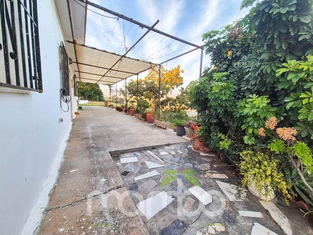 10 bedroom Finca/Country House for sale in Torre del Mar, Vélez-Málaga with pool - € 424,900 (Ref: 9484013)