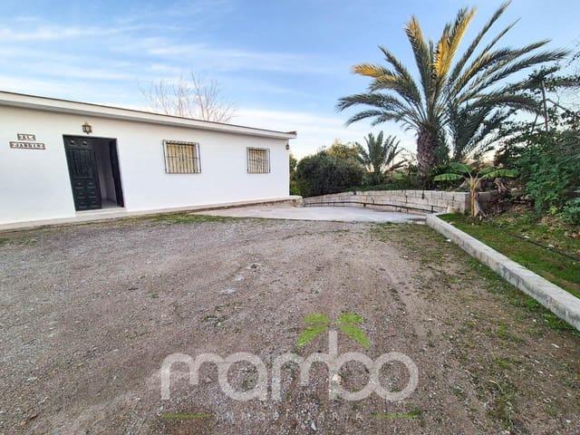 10 bedroom Finca/Country House for sale in Torre del Mar, Vélez-Málaga with pool - € 424,900 (Ref: 9484013)
