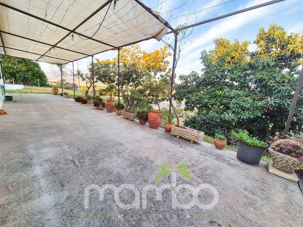 10 bedroom Finca/Country House for sale in Torre del Mar with pool - € 424,900 (Ref: 9484013)