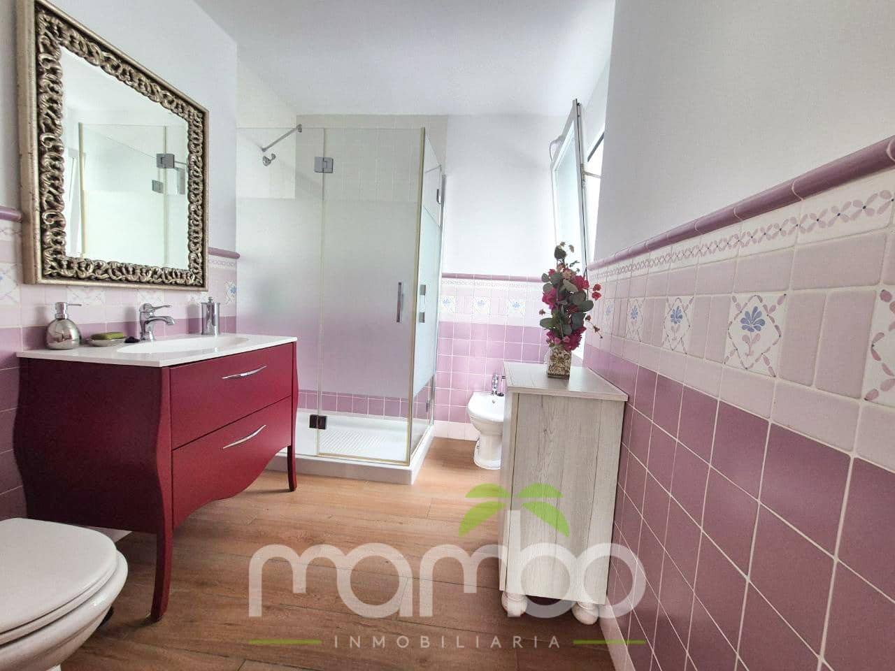 Chalet de 2 habitaciones en Lagos en venta - 450.000 € (Ref: 9484015)