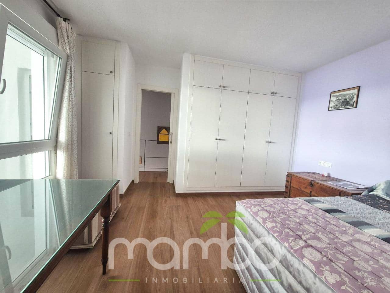 Chalet de 2 habitaciones en Lagos en venta - 450.000 € (Ref: 9484015)