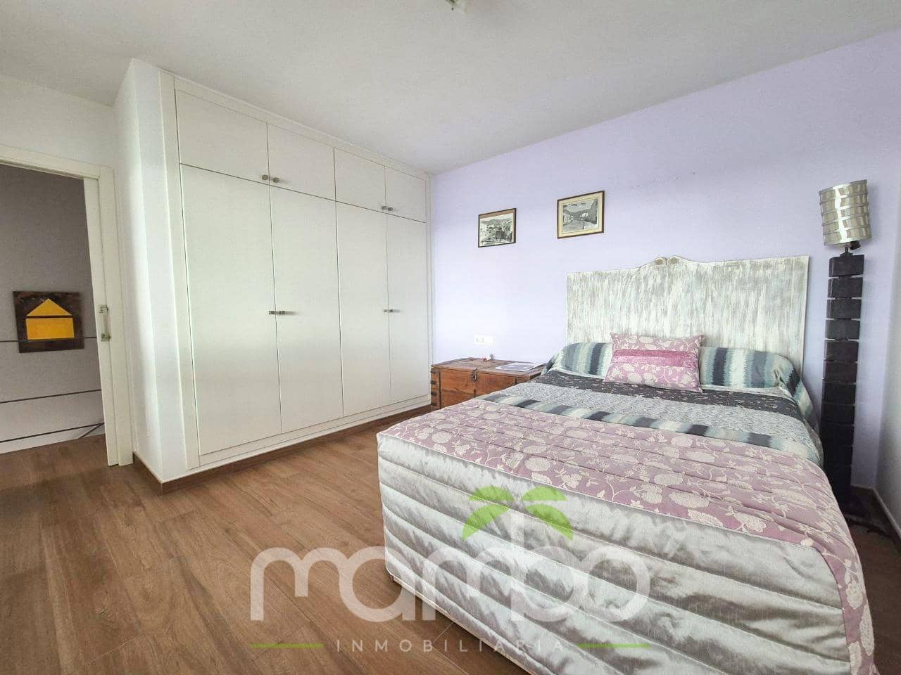 Chalet de 2 habitaciones en Lagos en venta - 450.000 € (Ref: 9484015)